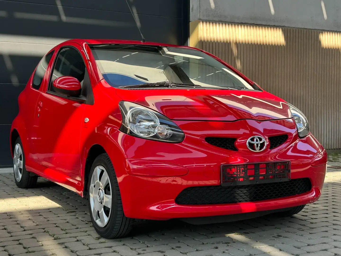 Toyota Aygo 1.0i | AUTOMATIQUE | GARANTIE Rood - 2