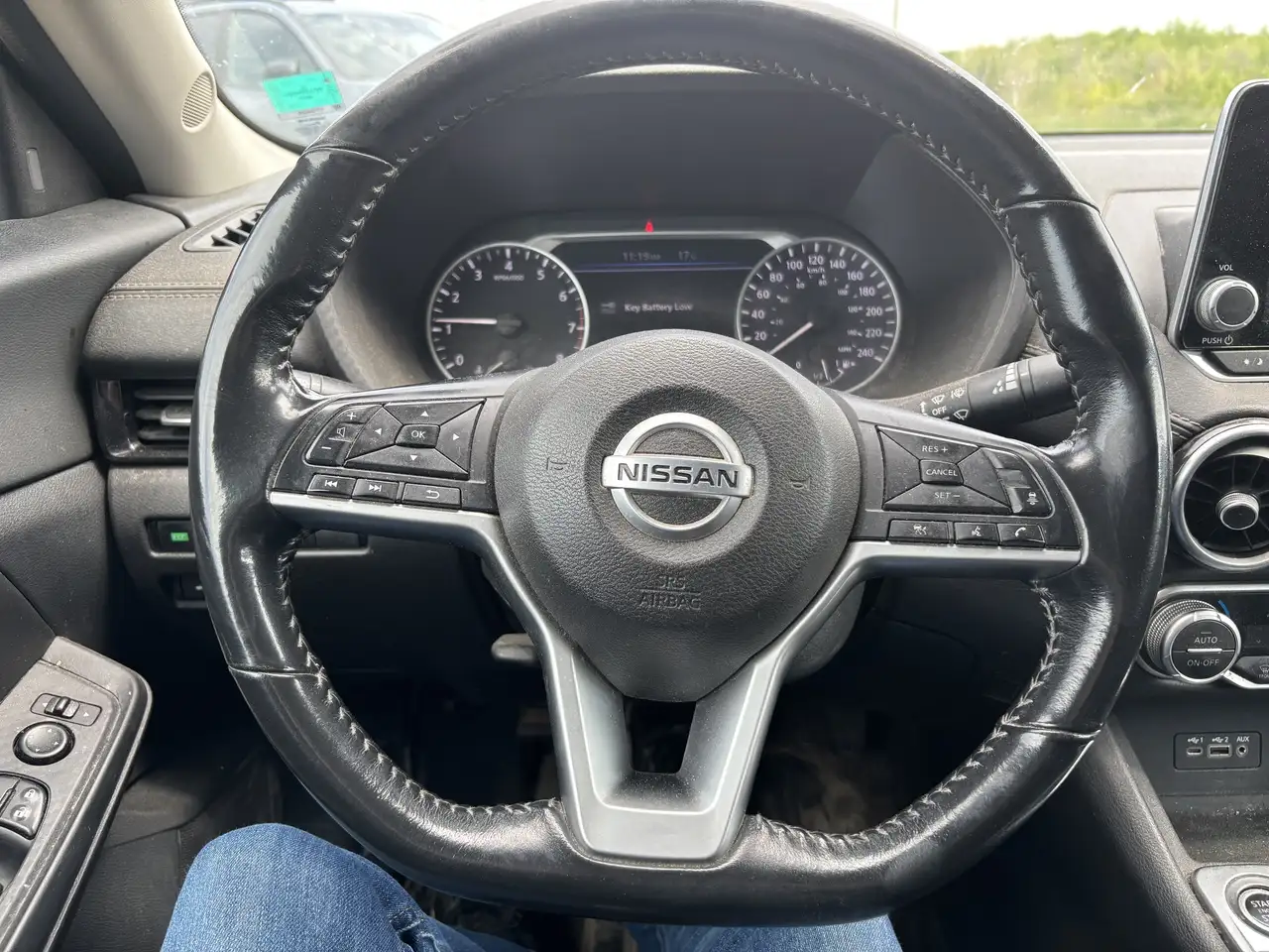 Nissan Sentra photo Nissan Sentra