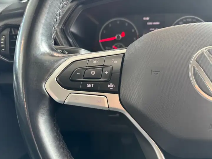 Volkswagen T-Cross 1.0 TSI Advance 2021, foto 13
