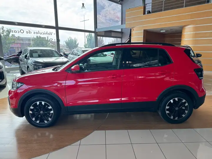 Volkswagen T-Cross 1.0 TSI Advance 2021, foto 9