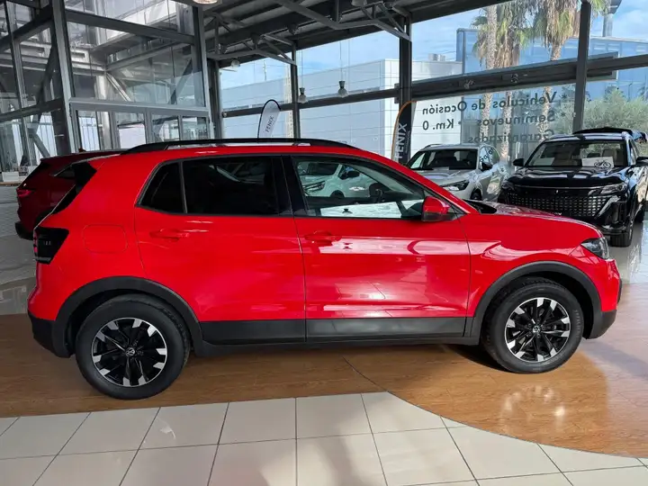 Volkswagen T-Cross 1.0 TSI Advance 2021, foto 5