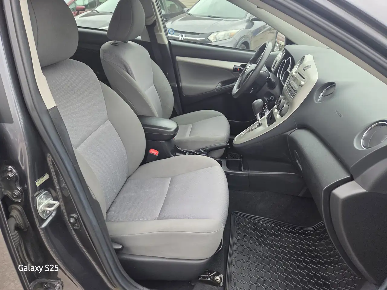 Toyota Matrix снимка Toyota Matrix