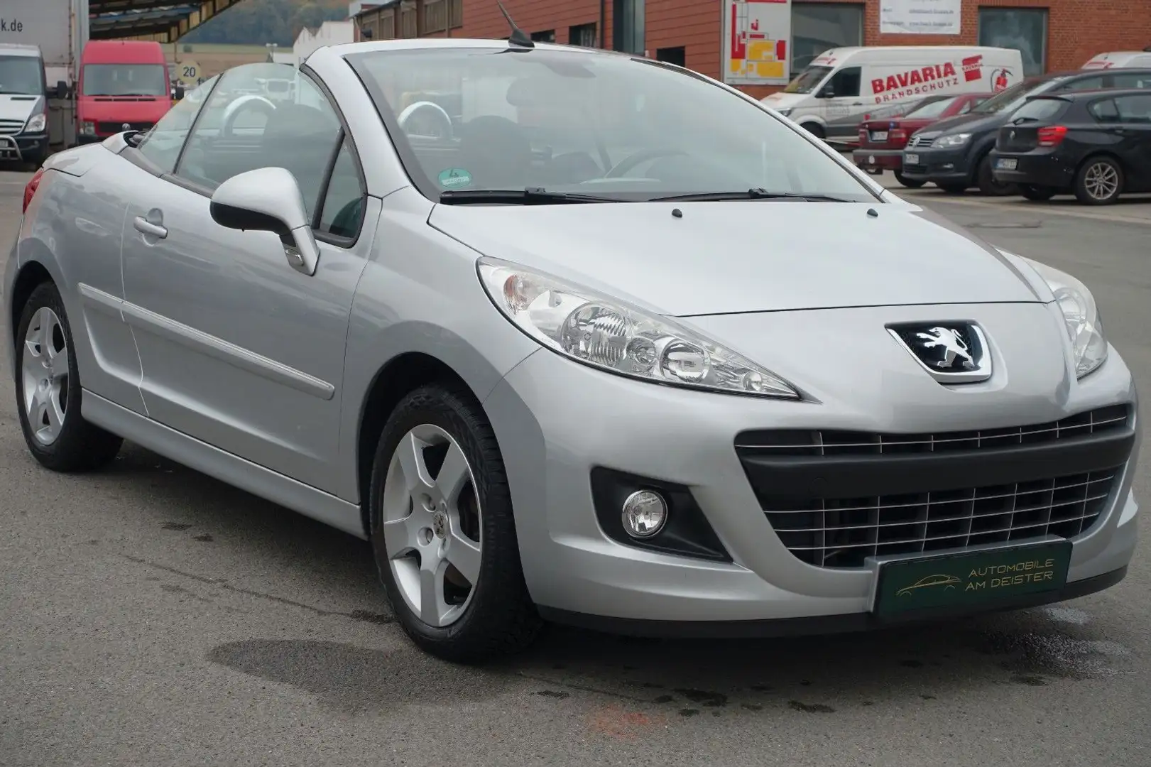 Peugeot 207 CC Cabrio-Coupe Premium*156PS*el.VERDECK*94. Gris - 1