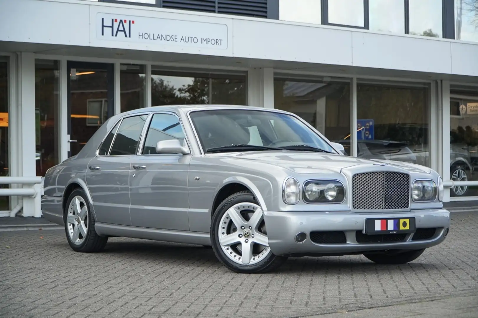 Bentley Arnage 6.8 V8 T Black Label Argent - 1