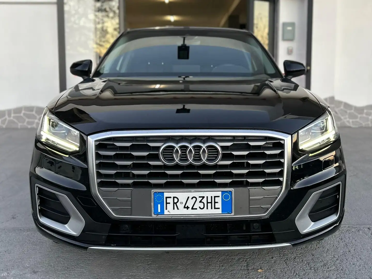 Audi Q2 Q2 1.6 tdi S Line s-tronic Nero - 1