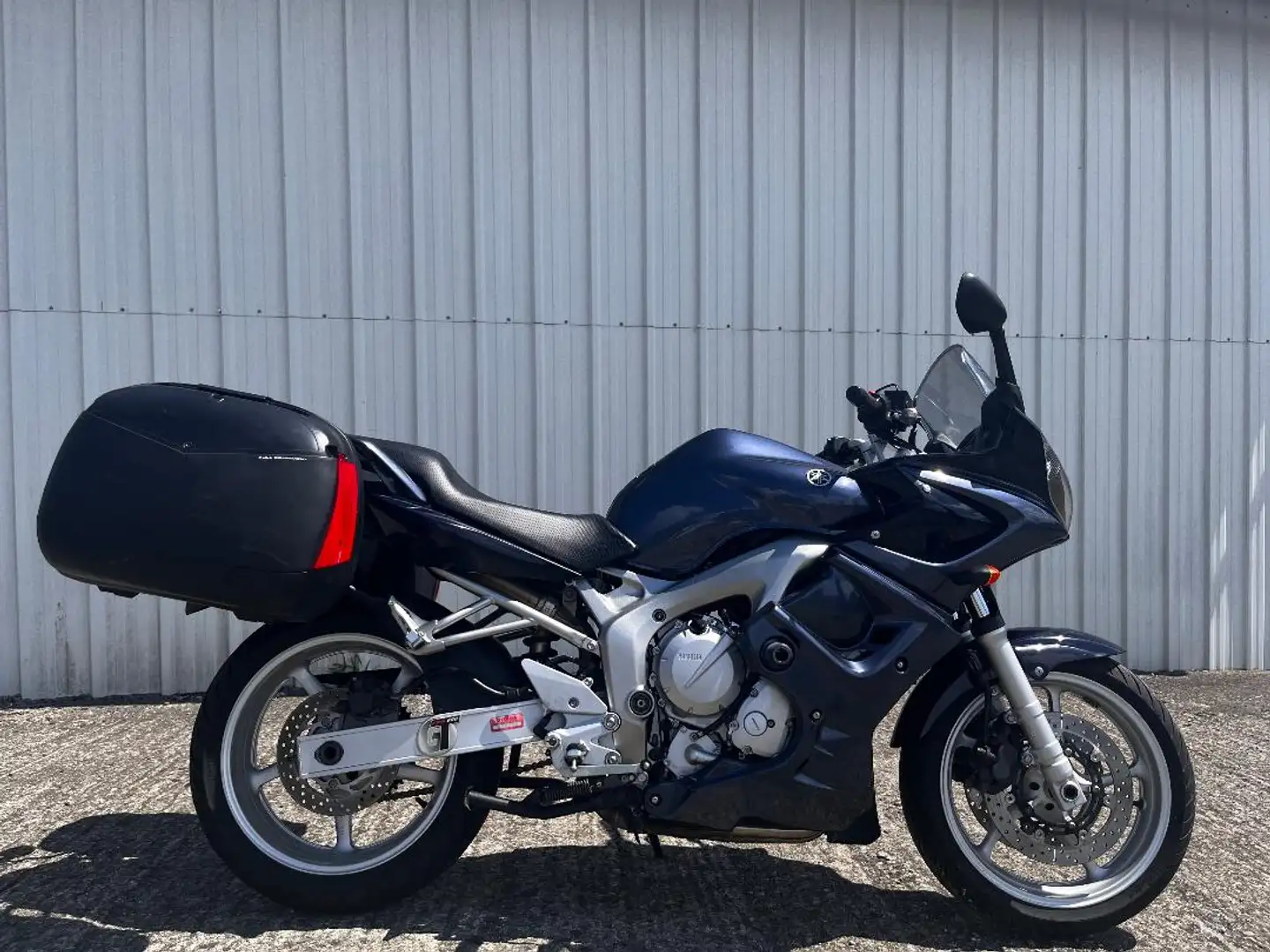 Yamaha FZ 6 Blue - 1