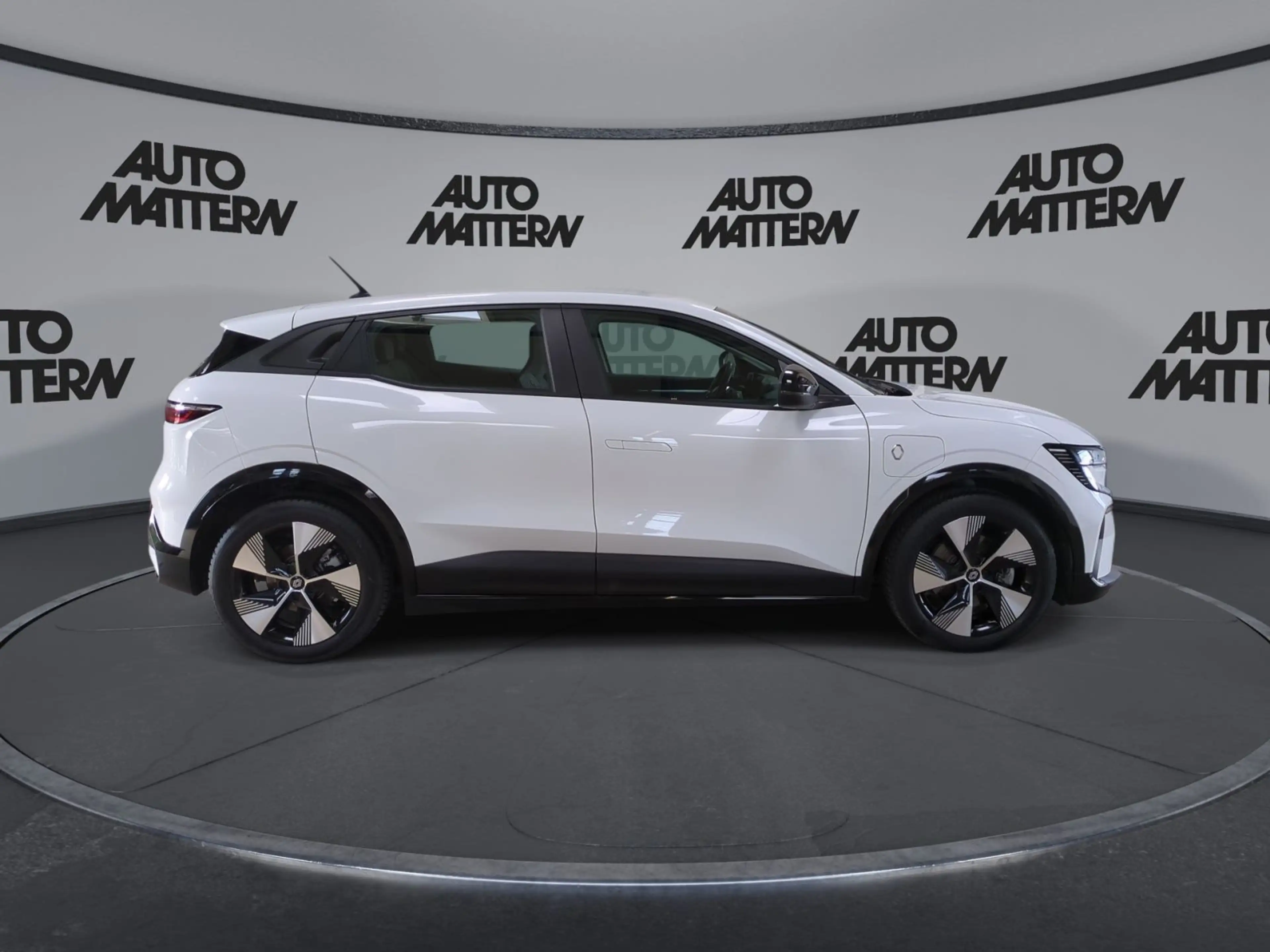 Renault Megane E-Tech Megane E-Tech EV40 130 Equilibre*Android*CarPlay — photo 9