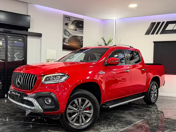 Mercedes-Benz 2019