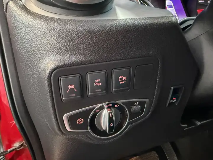 Mercedes-Benz 2019, foto 13