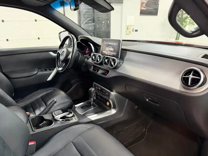 Mercedes-Benz 2019, foto 26