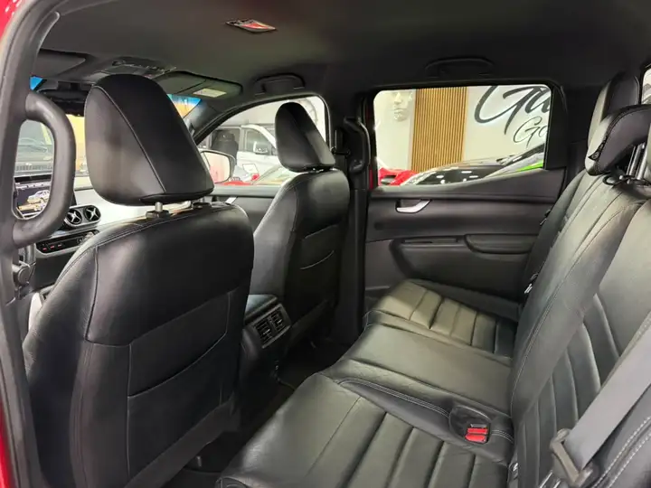Mercedes-Benz 2019, foto 28