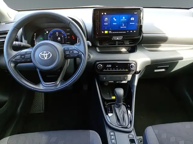 Toyota Yaris view 11