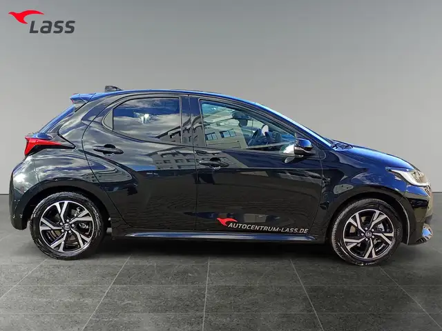 Toyota Yaris view 7