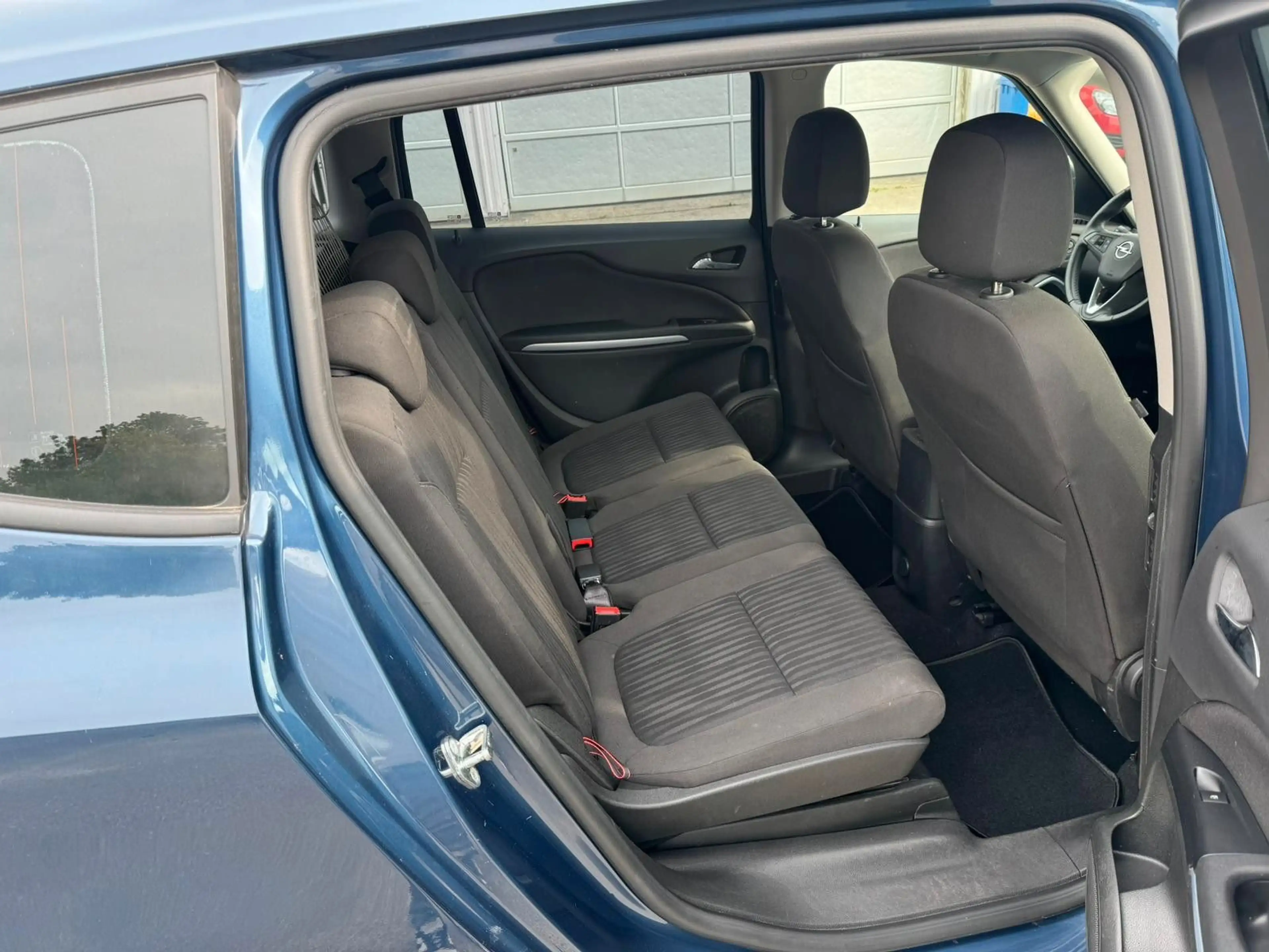 Opel Zafira 1.6 CDTI TÜV/KLIMA/NAVI/SH — photo 11