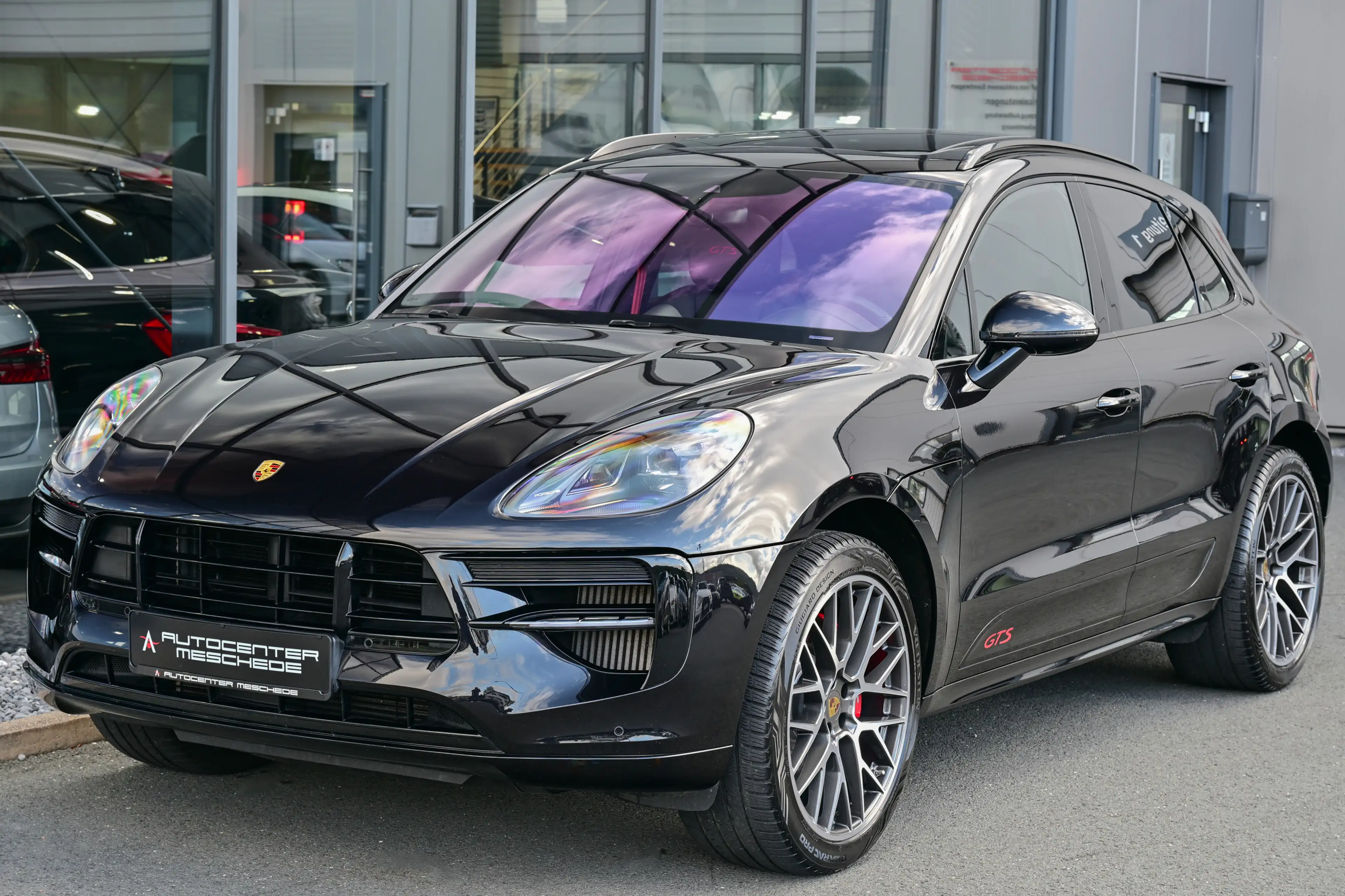Porsche Macan GTS Adaptiv Sportsitze* Pano* AHK* 21 !* — photo 2