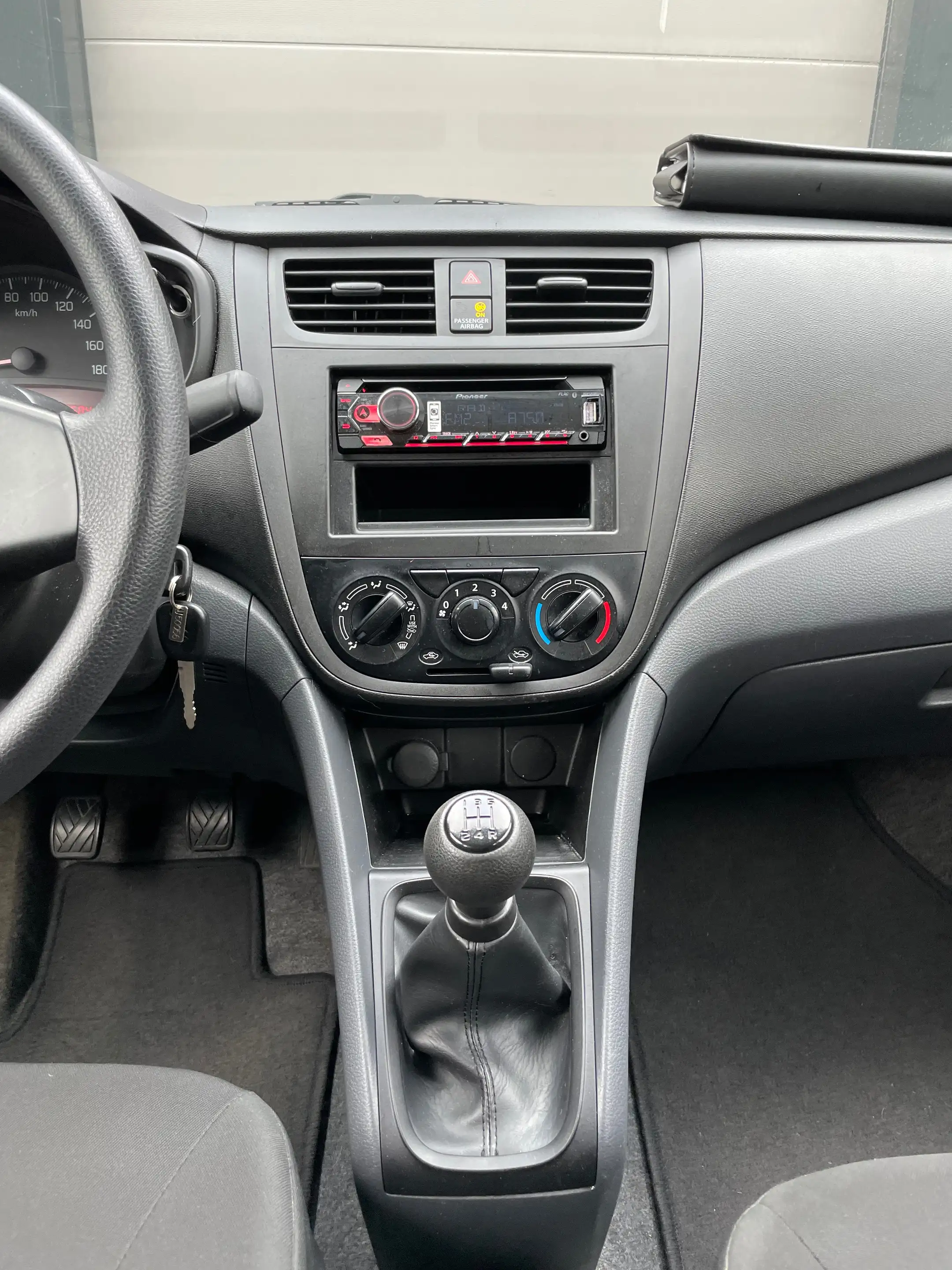 Suzuki Celerio Celerio 1.0i GA — photo 10