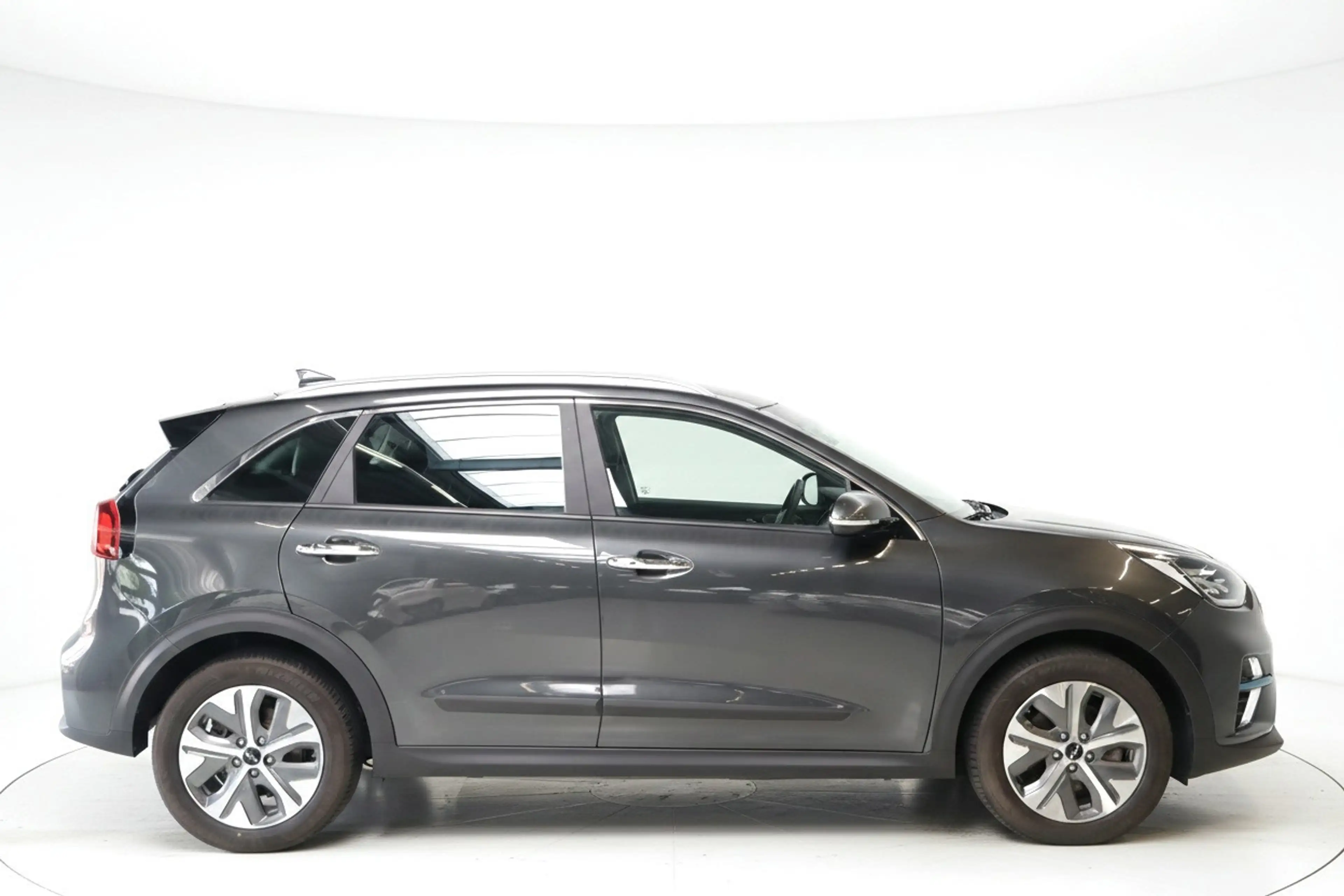 Kia e-Niro EV Vision 64.8 kWh|Automaat|LED|Navi|Camera|Half l — photo 2