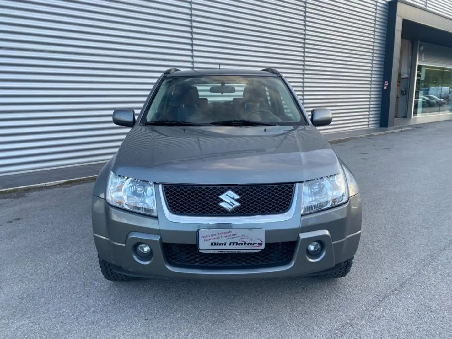 Suzuki Grand Vitara 1.9 DDiS 3 porte 4x4 4WD ITALIANA AWD 4X4 Grigio - 2