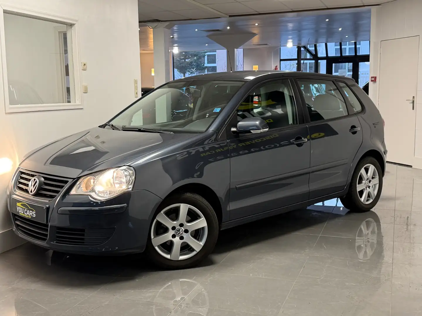 Volkswagen Polo Polo 1.2 Tour Blauw - 2