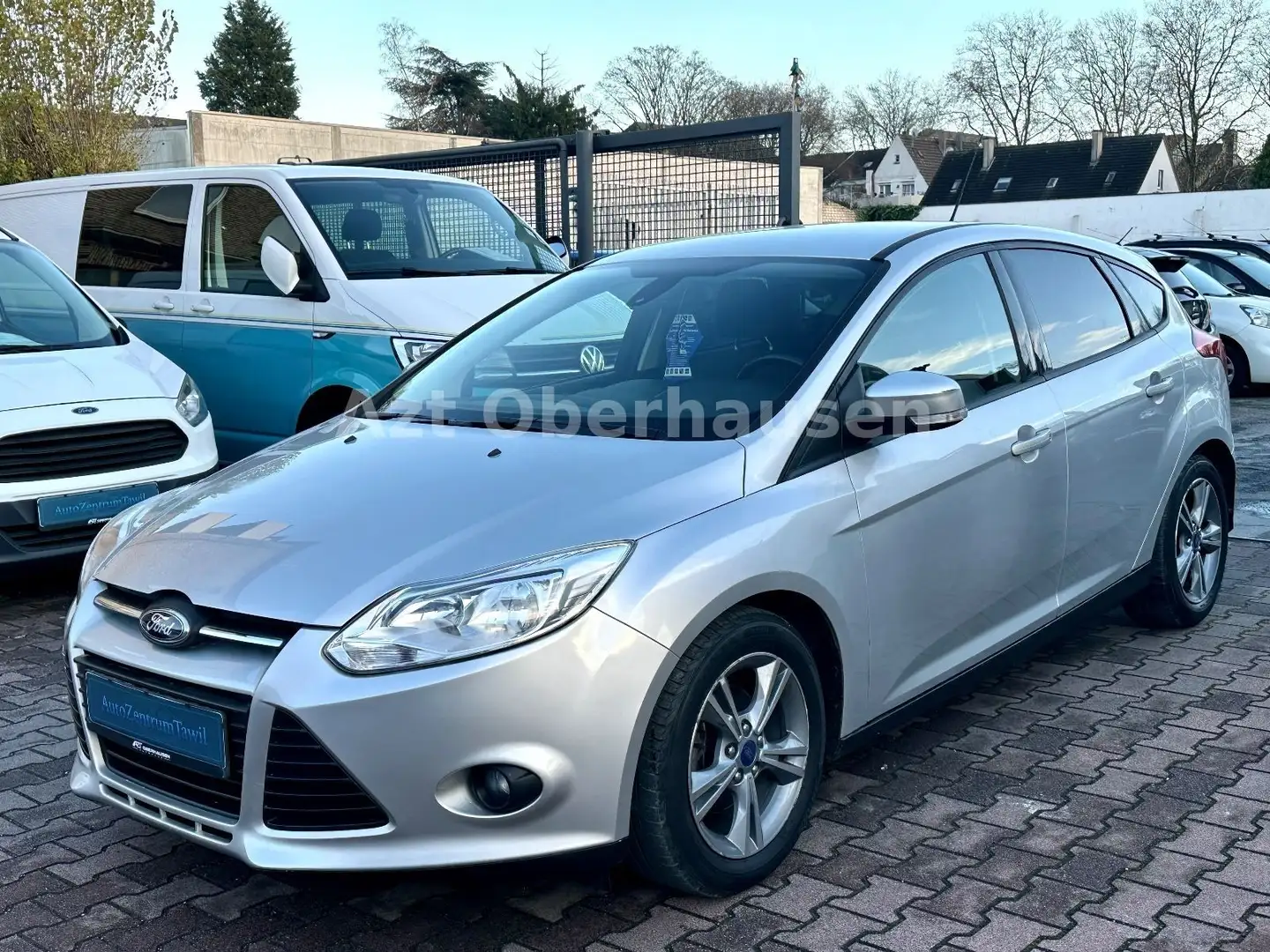 Ford Focus Lim. Sync Edition*AUTOMATIK*2.HAND*HU NEU* - 2