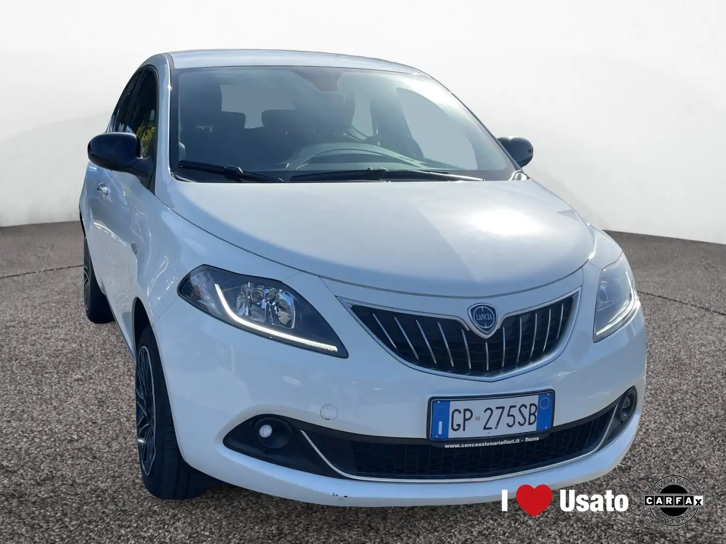 Lancia Ypsilon NUOVA My23 1.0 Firefly 70 CvStart&Stop Hybrid Gold Blanc - 2