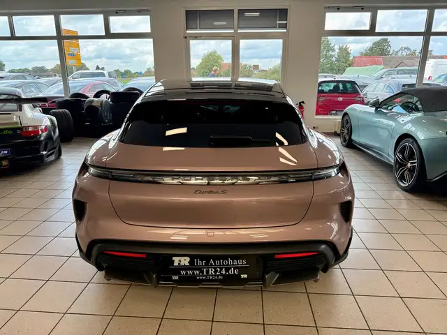 Porsche Taycan view 4
