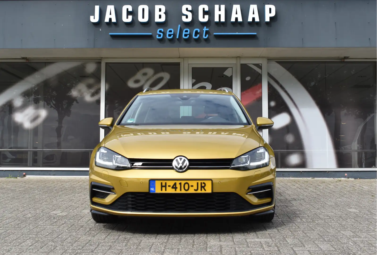 Volkswagen Golf Variant 1.5 TSI Highline Business R-Line Automaat / Adap. Geel - 2