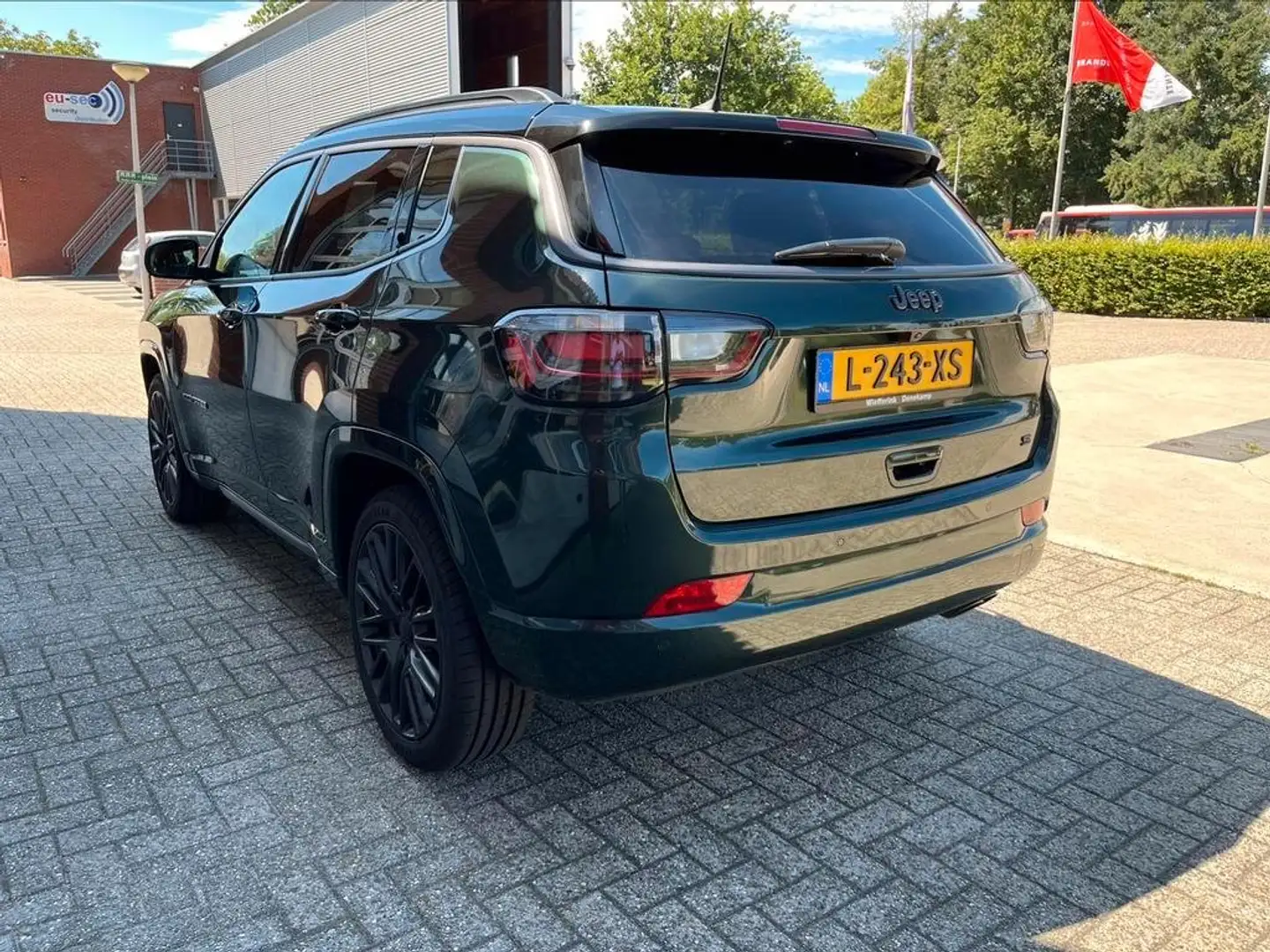 Jeep Compass Compass 1.3T Limited Groen - 2