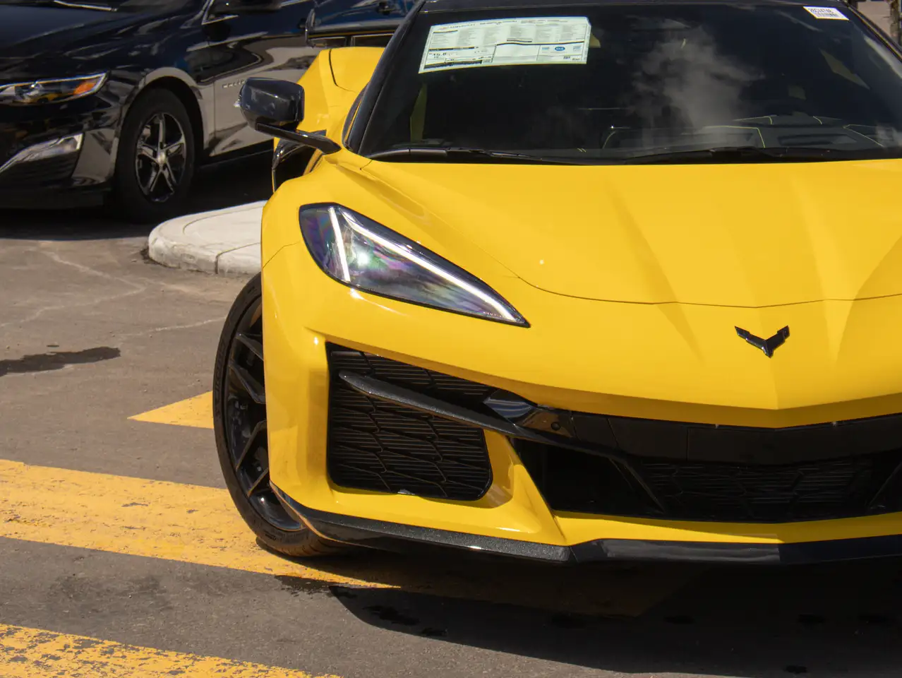 Chevrolet Corvette снимка Chevrolet Corvette