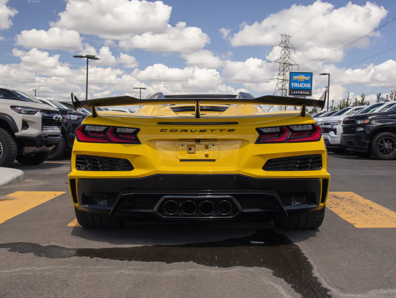 Chevrolet Corvette снимка Chevrolet Corvette