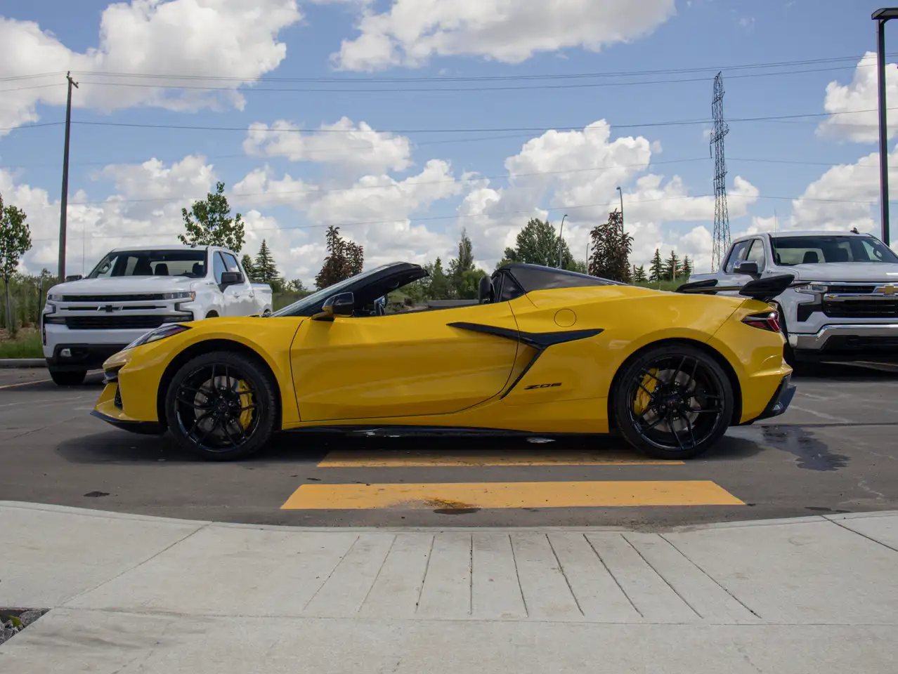 Chevrolet Corvette снимка Chevrolet Corvette