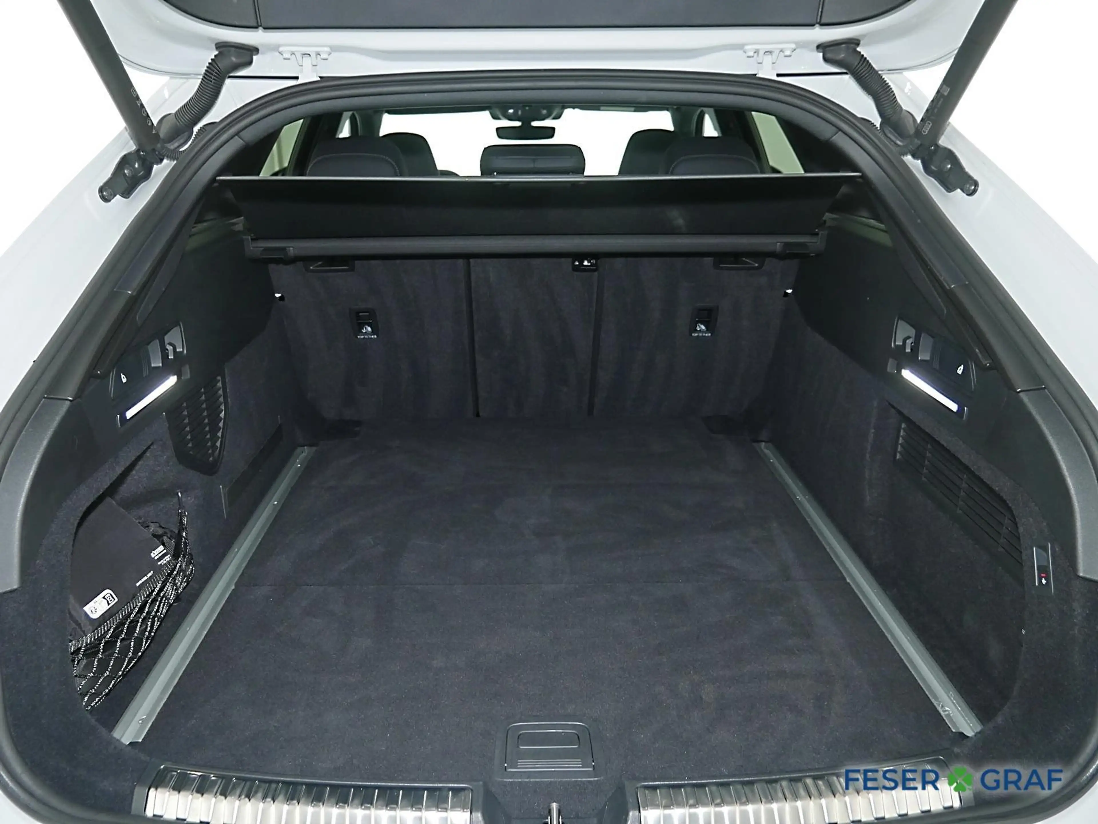 Audi A6 Avant 2.0 TDI quattro AHK/ Matrix / Navi / virtual — photo 8
