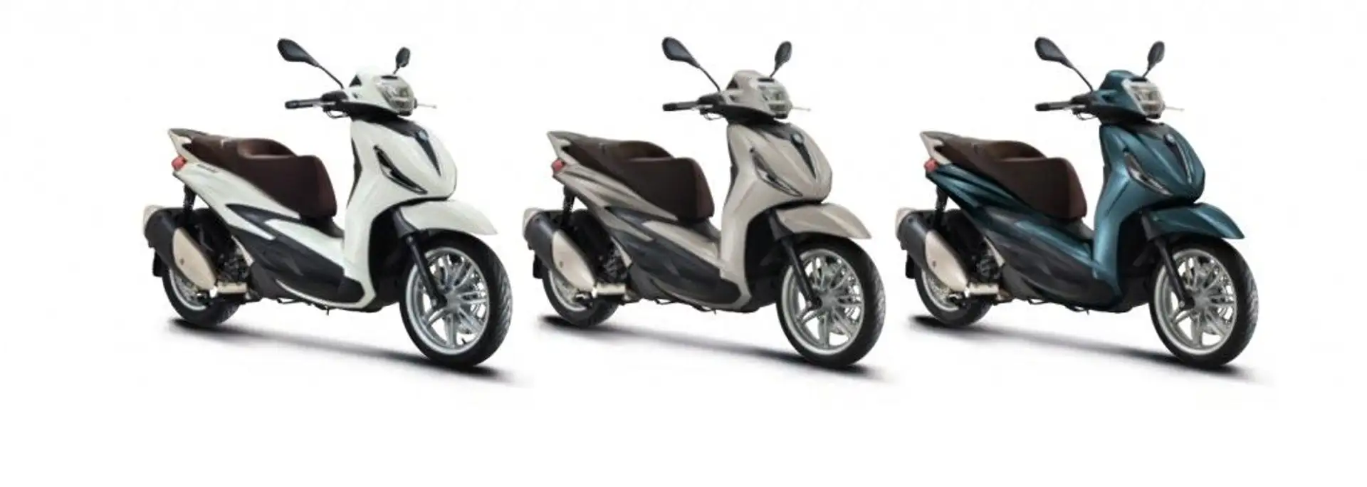 Piaggio Beverly 400 S + Deep Black - 1
