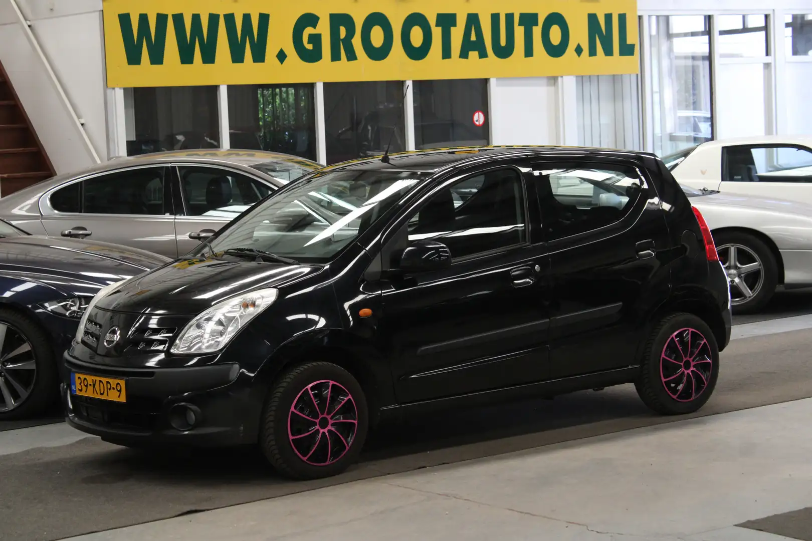 Nissan Pixo 1.0 Acenta NAP, Airco, Stuurbekrachtiging Negro - 1
