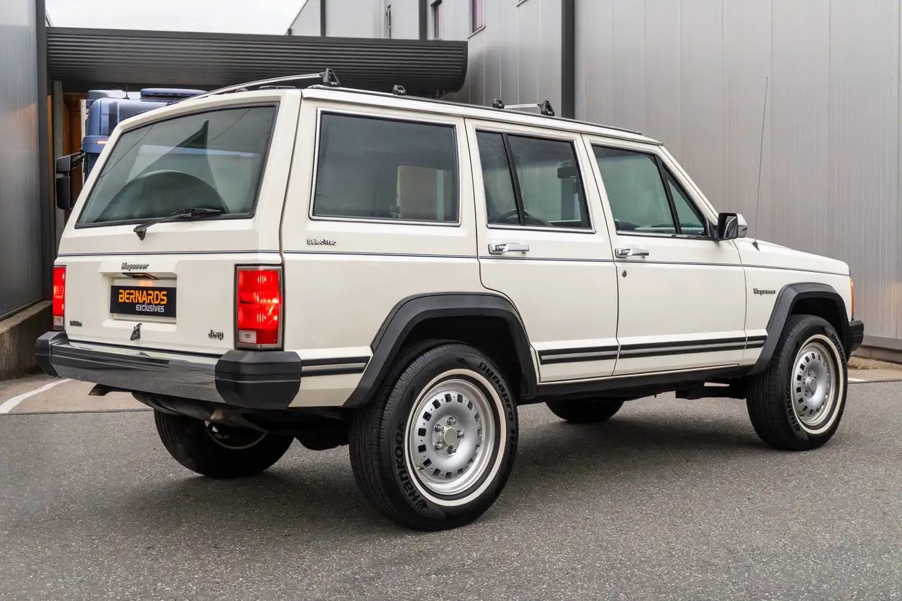 Jeep Wagoneer 6.2-liter LS3 V8 - 430HP!, foto 2