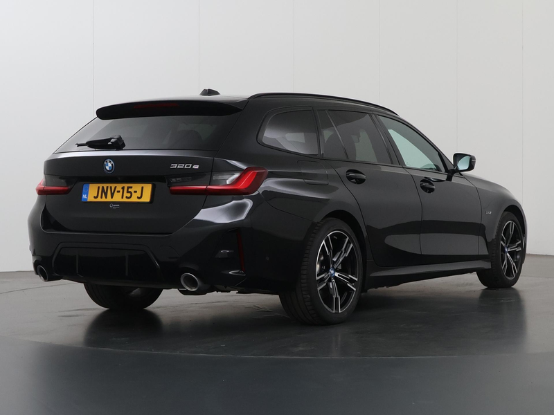 BMW 320 3-serie Touring 320e M-Sport | SOH 97,4% | Facelif — photo 2