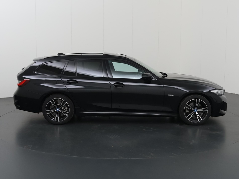 BMW 320 3-serie Touring 320e M-Sport | SOH 97,4% | Facelif — photo 6