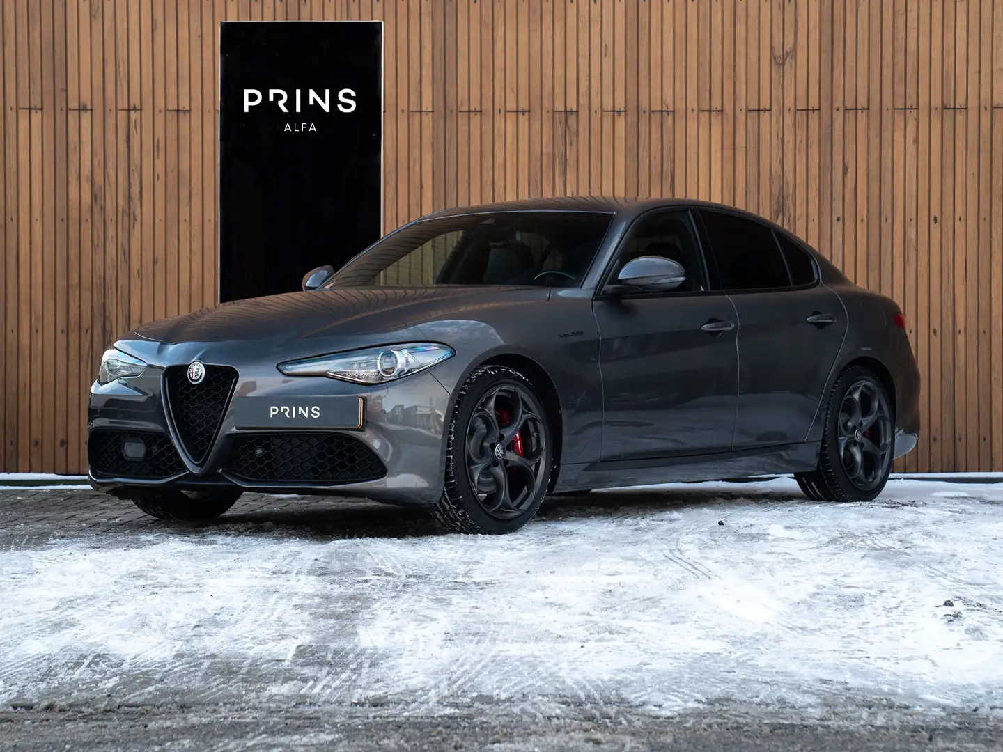 Alfa Romeo Giulia 2.0T Veloce 280pk | Adapt. cruise | CarPlay | Orig Grau - 1