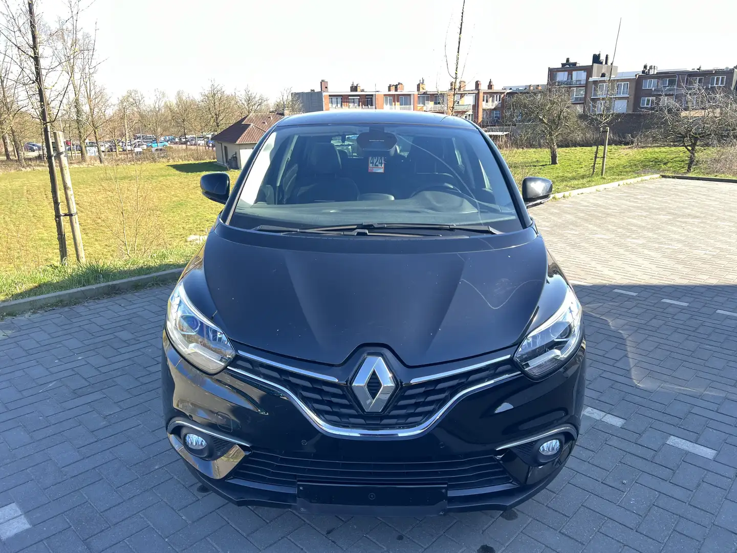 Renault Scenic 1.2 TCe-GPS-TOIT PANO-KEYLESS-JANTES Noir - 2