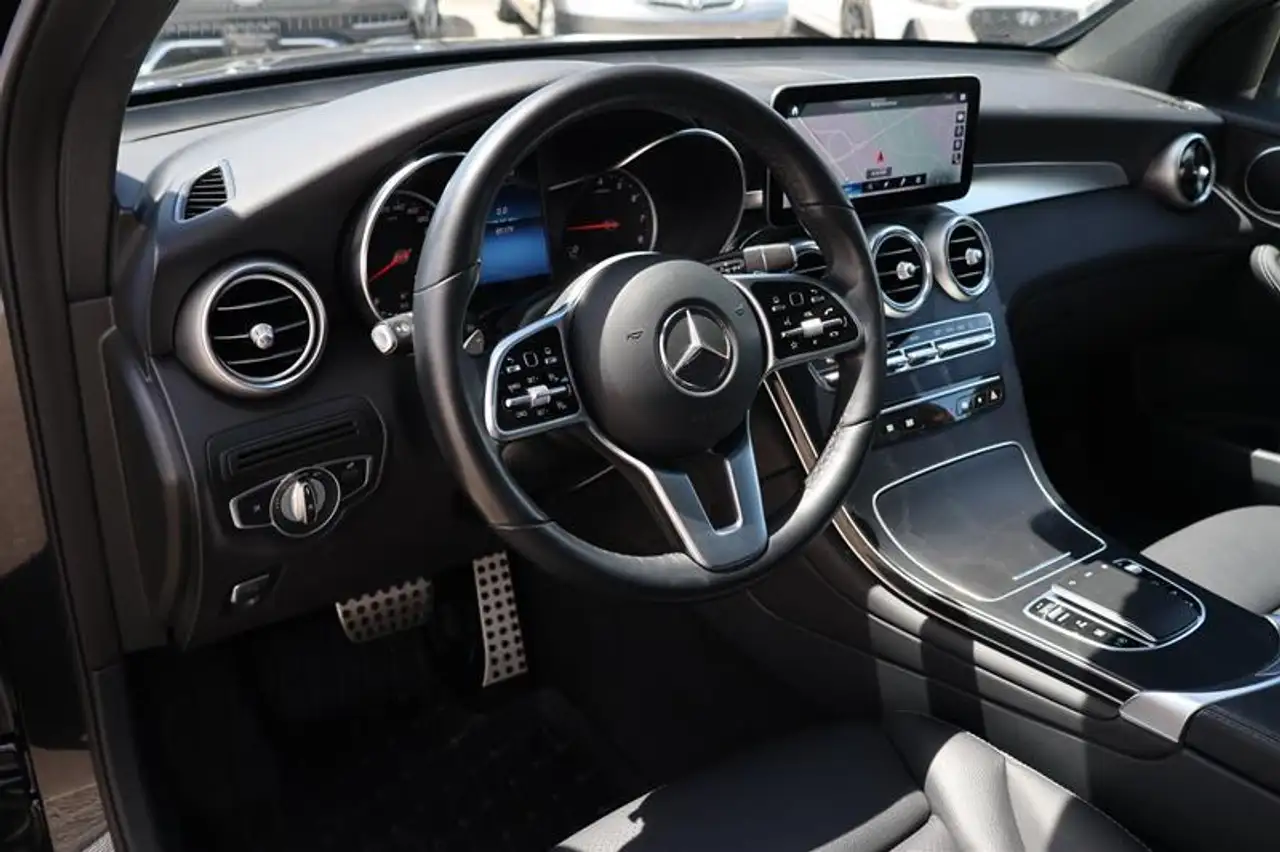 Mercedes-Benz GLC снимка Mercedes-Benz GLC
