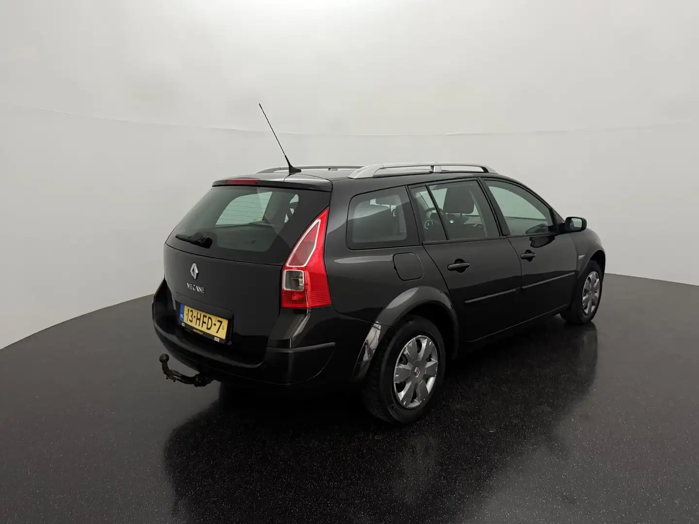 Renault Megane Grand Tour 1.5 dCi Business Line / Pano / Trekhaak Noir - 2