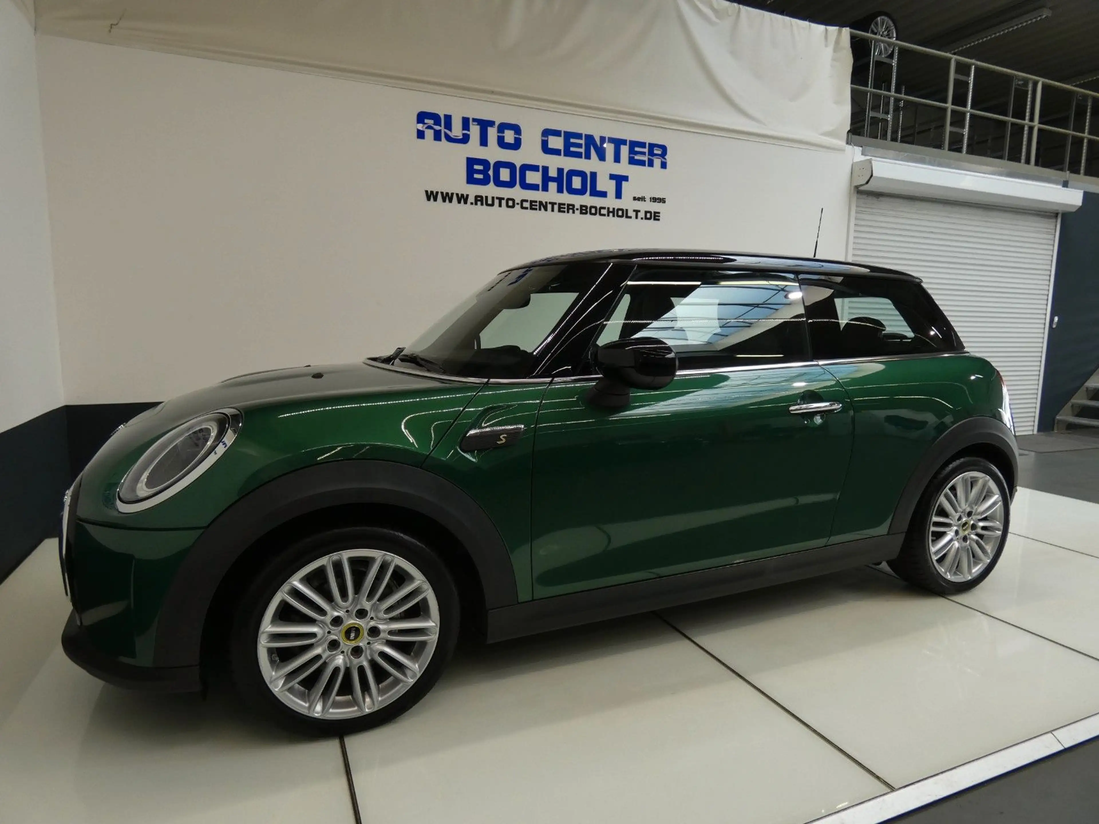 MINI Cooper SE Classic Trim*Navi*DAB*LED*RFKamera — photo 10