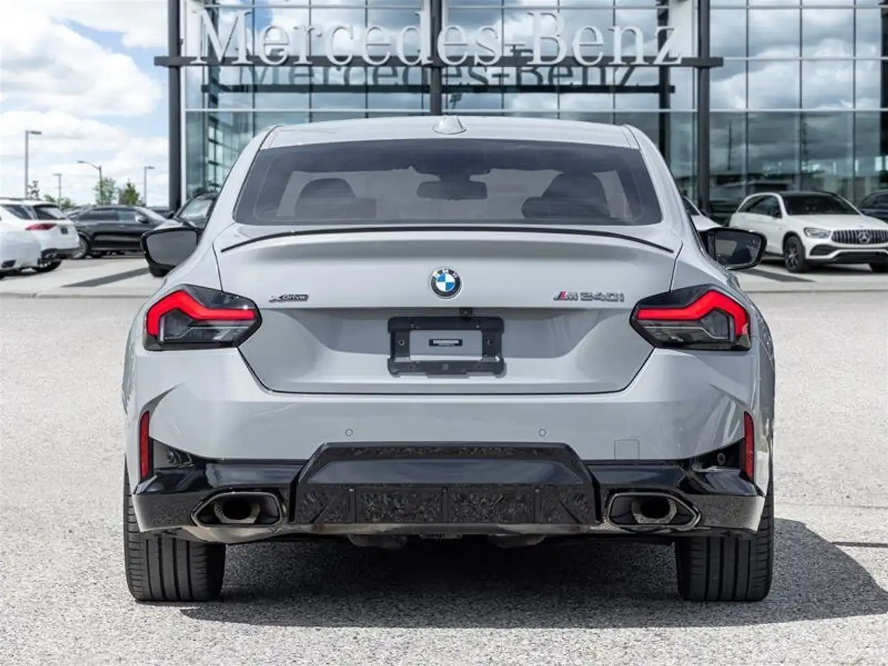 BMW 2 Series снимка BMW 2 Series