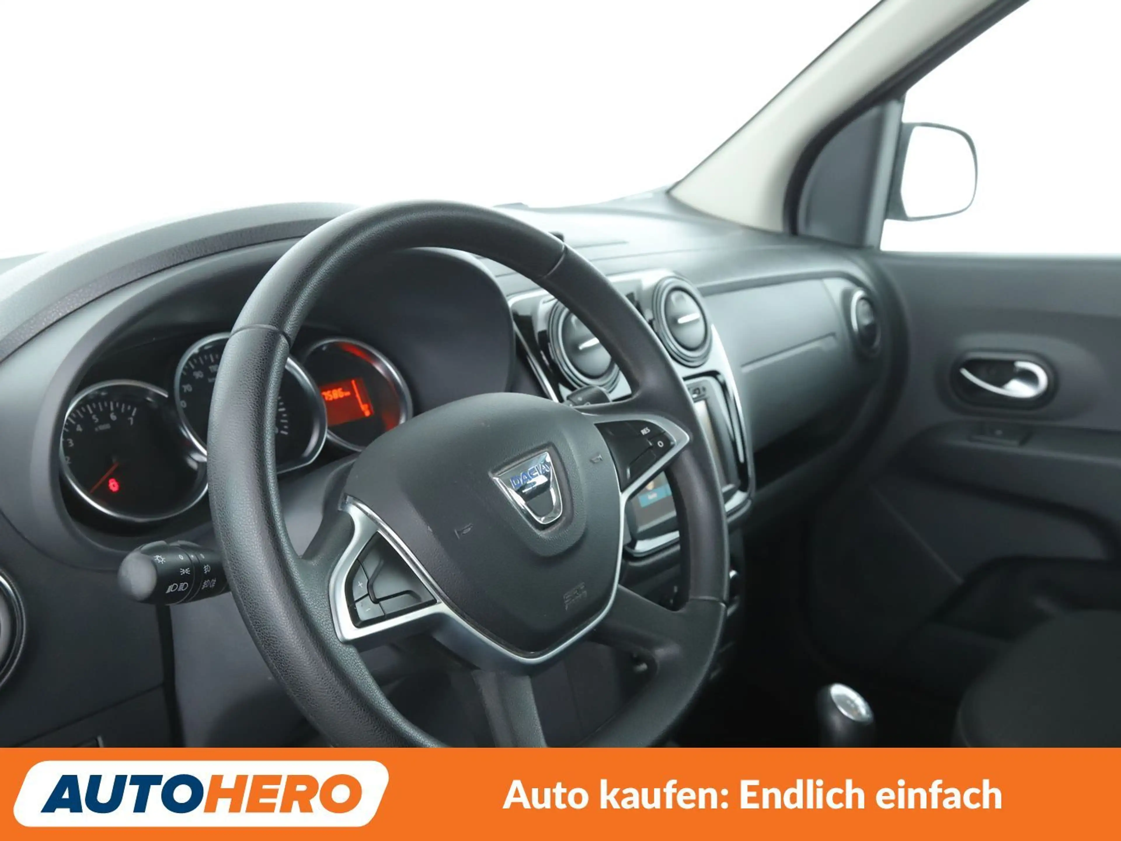 Dacia Lodgy 1.6 SCe Comfort*TEMPO*PDC*SHZ*KLIMA*GARANTIE* — photo 11