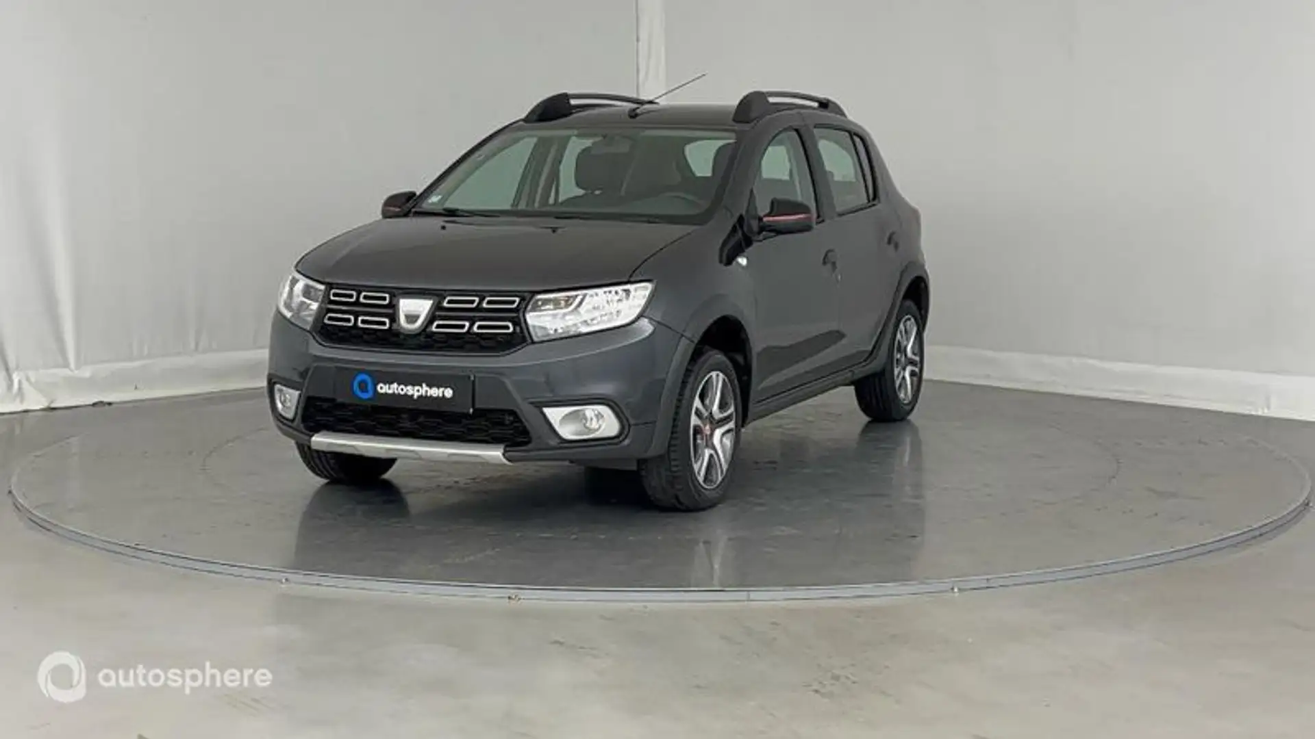 Dacia Sandero 0.9 TCe 90ch Techroad - 19 - 1