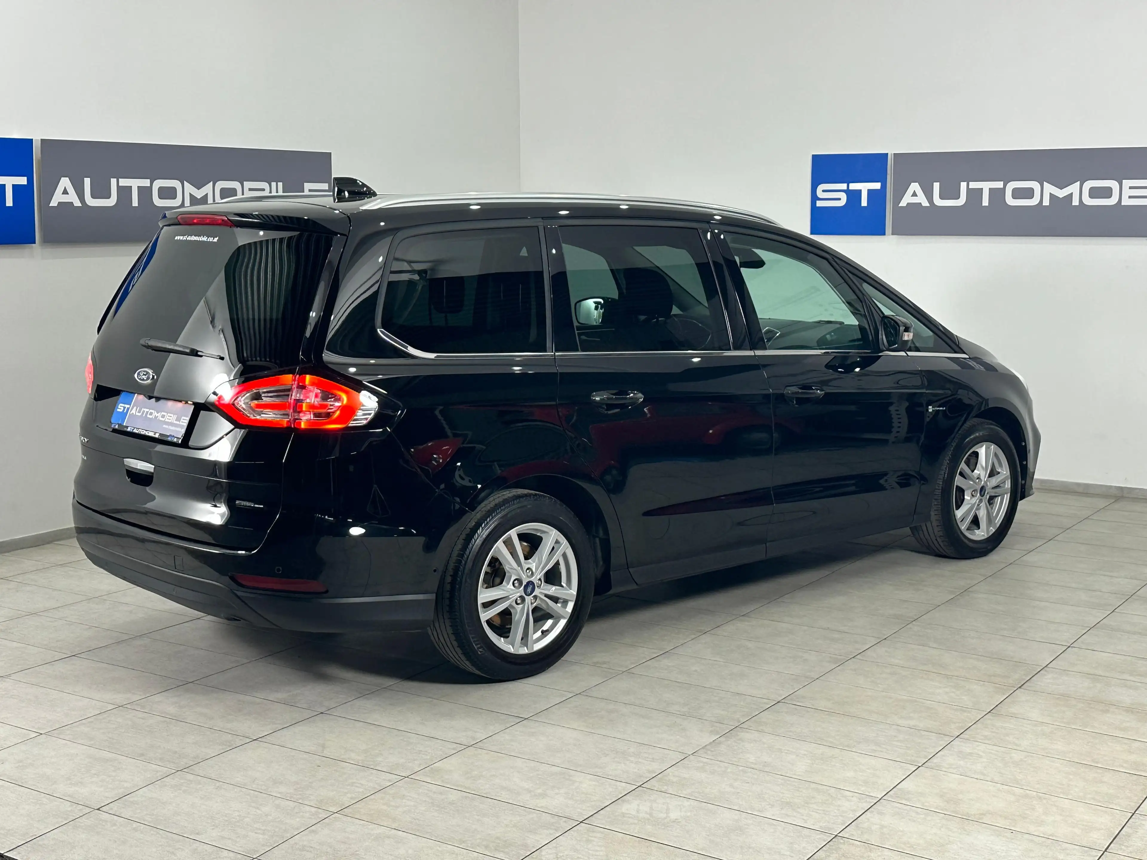 Ford Galaxy Titanium Aut. // 1.BESITZ // 7-SITZER // AHK // — photo 8