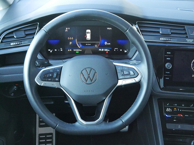 Volkswagen Touran Comfortline 2,0 BMT TDI, ACC, Anhängerkupplung,... — photo 11