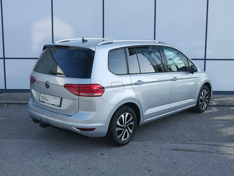 Volkswagen Touran Comfortline 2,0 BMT TDI, ACC, Anhängerkupplung,... — photo 4