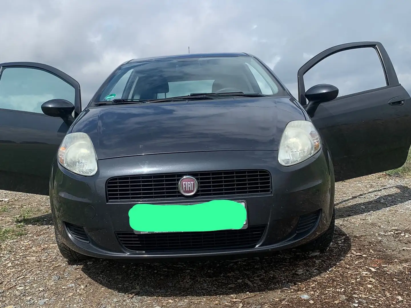 Fiat Grande Punto Grande Punto 1.4 LPG Gris - 1
