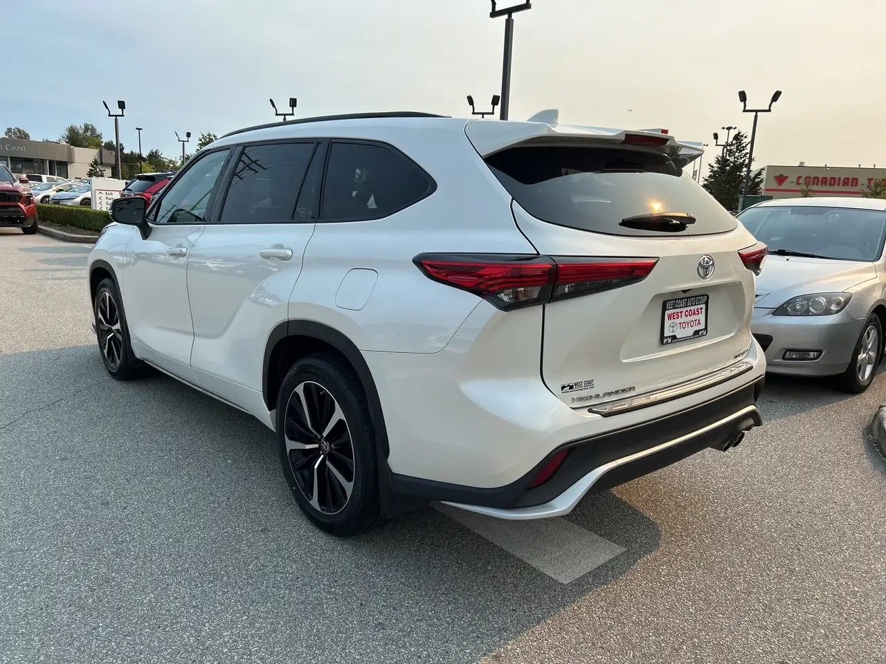 Toyota Highlander photo Toyota Highlander